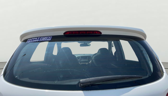 2019 Hyundai Grand i10 ASTA 1.2 KAPPA VTVT, Petrol, Manual, 1,04,358 km, Rear Windshield