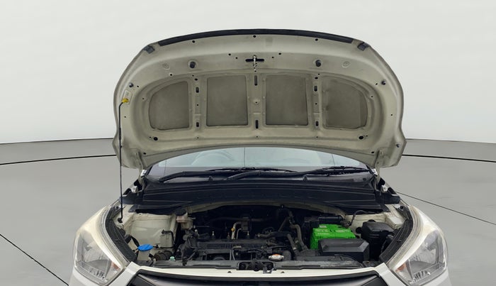 2017 Hyundai Creta E PLUS 1.6 PETROL, Petrol, Manual, 39,630 km, Open Bonet