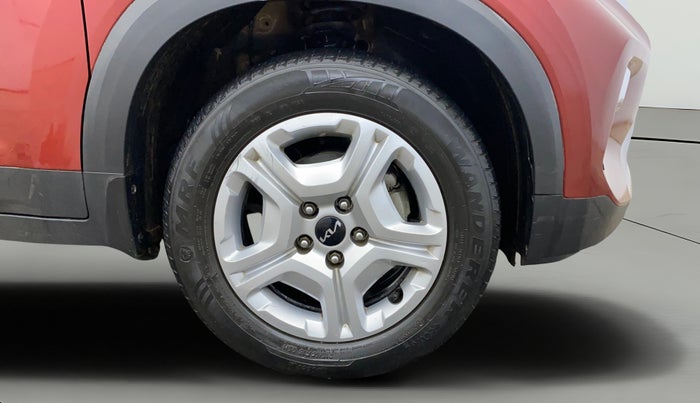 2023 KIA SONET HTK PLUS 1.0 IMT, Petrol, Manual, 41,049 km, Right Front Wheel