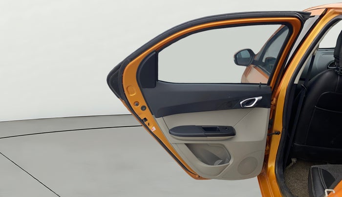 2018 Tata Tiago XZ PETROL, Petrol, Manual, 71,011 km, LHS Rear Door