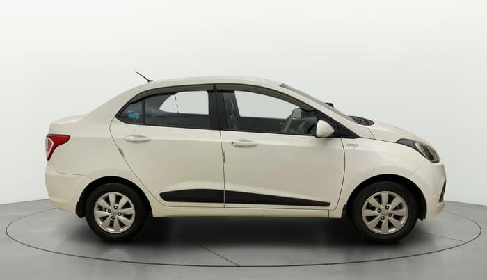2016 Hyundai Xcent SX 1.2, Petrol, Manual, 46,903 km, Right Side View
