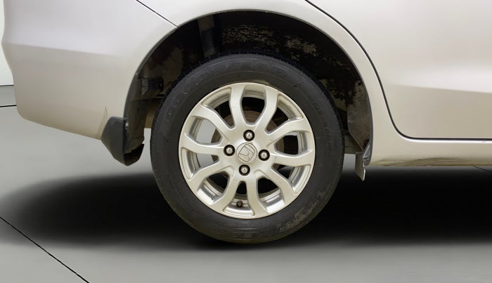 2013 Honda Amaze 1.2L I-VTEC VX, Petrol, Manual, 74,720 km, Right Rear Wheel