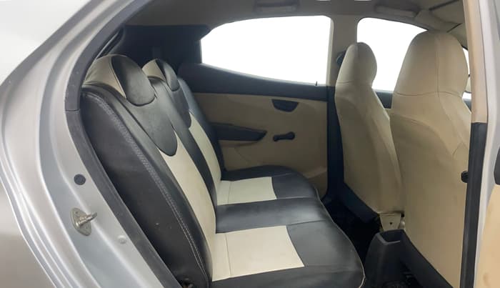2018 Hyundai Eon MAGNA +, Petrol, Manual, 55,171 km, Right Side Rear Door Cabin