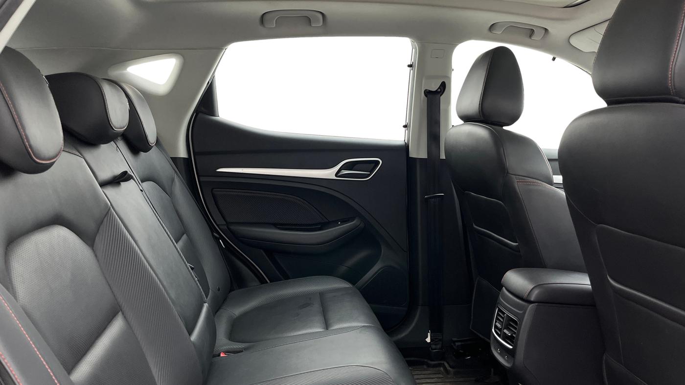 2022 MG ASTOR SHARP 1.3 TURBO AT, Petrol, Automatic, 33,380 km, Right Side Rear Door Cabin