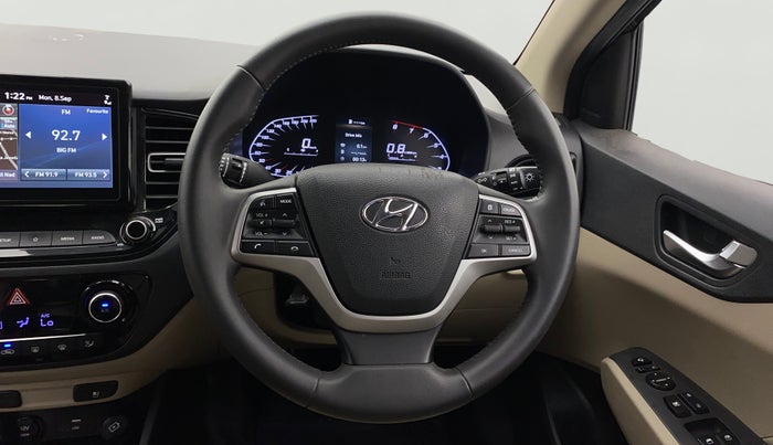 2022 Hyundai Verna SX (O)1.5 VTVT, Petrol, Manual, 26,894 km, Steering Wheel Close Up