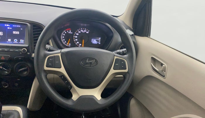 2019 Hyundai NEW SANTRO SPORTZ CNG, CNG, Manual, 97,340 km, Steering Wheel Close Up