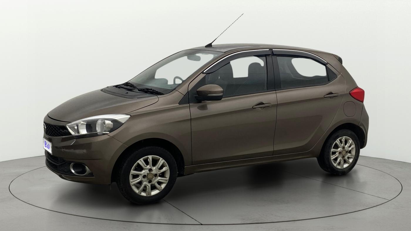 2017 Tata Tiago XZ PETROL, Petrol, Manual, 1,12,991 km, Left Front Diagonal