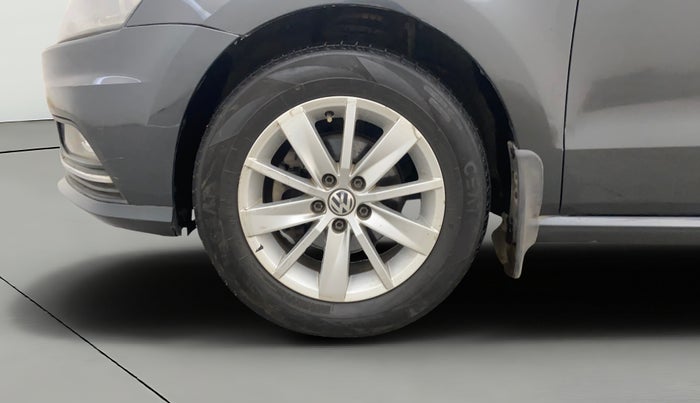 2017 Volkswagen Ameo HIGHLINE PLUS 1.5L AT 16 ALLOY, Diesel, Automatic, 84,772 km, Left Front Wheel