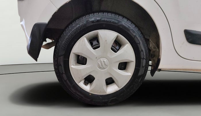 2022 Maruti New Wagon-R VXI CNG 1.0, CNG, Manual, 63,715 km, Right Rear Wheel