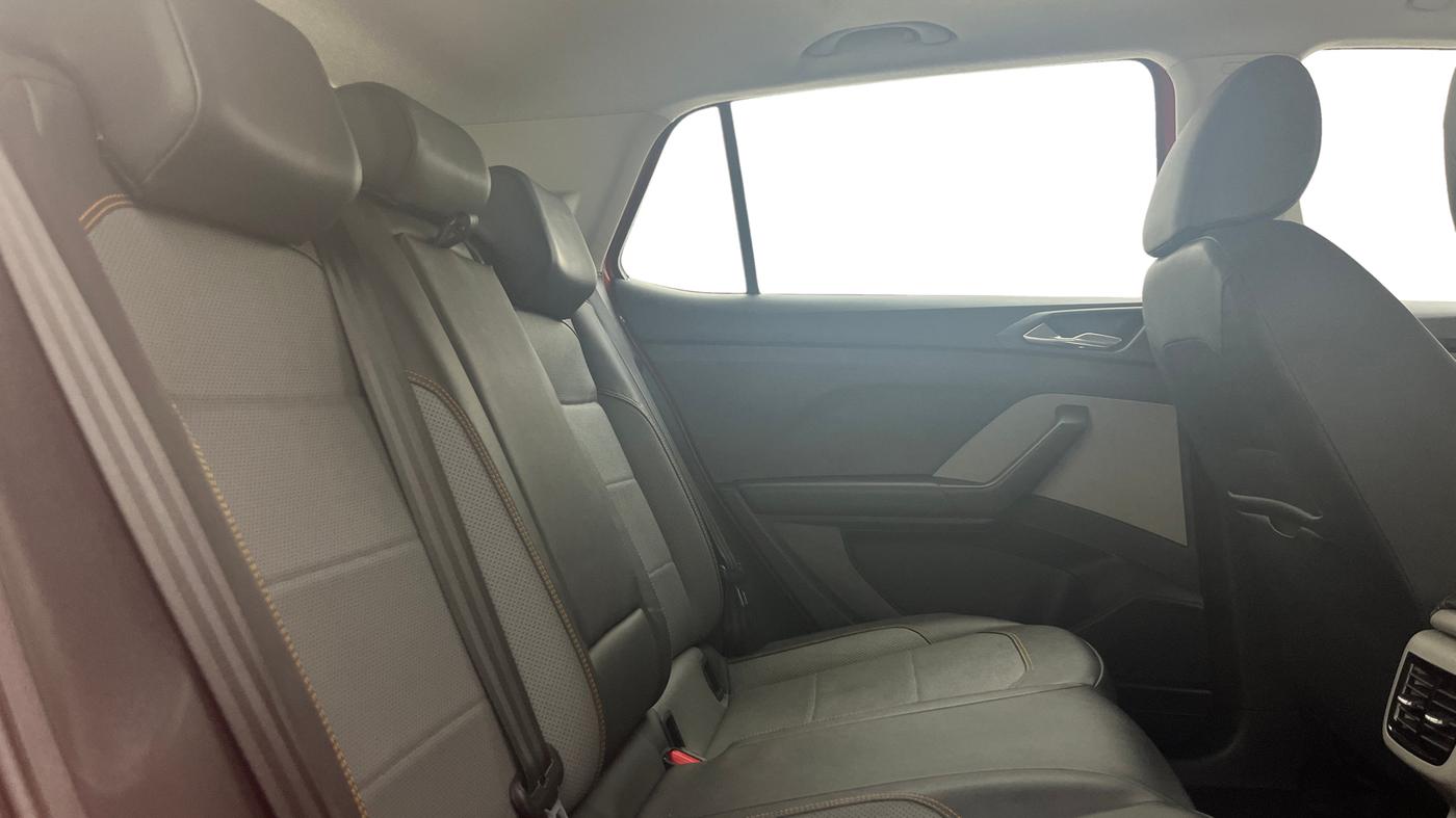 2021 Skoda KUSHAQ STYLE 1.0L TSI MT, Petrol, Manual, 50,073 km, Right Side Rear Door Cabin