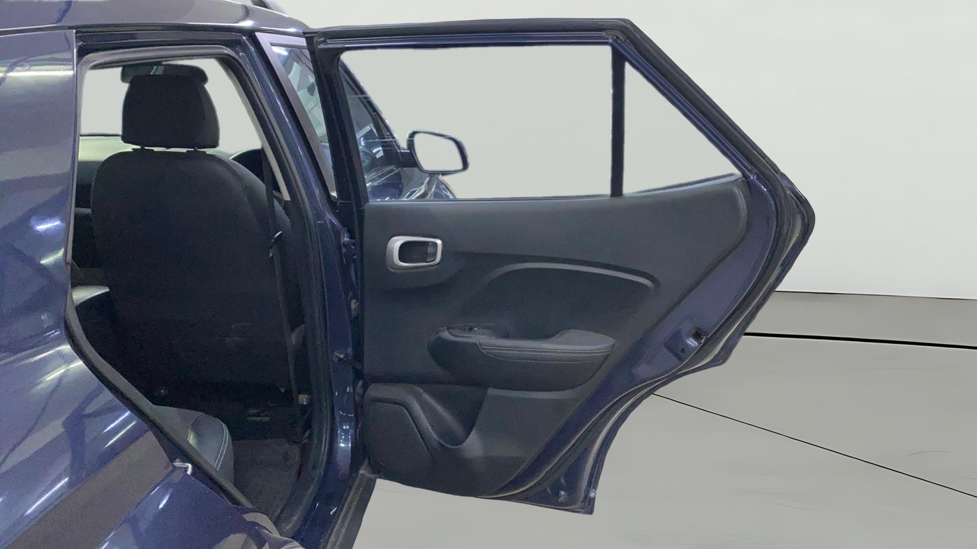 2020 Hyundai VENUE SX (O) 1.5 CRDI, Diesel, Manual, 88,420 km, RHS Rear Door