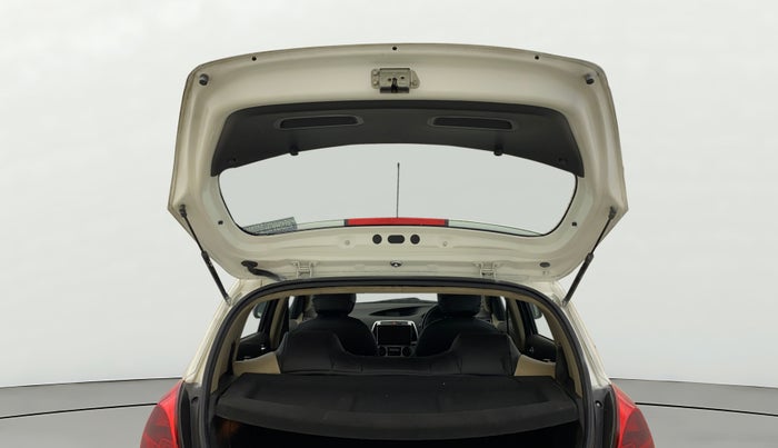 2013 Hyundai i20 MAGNA 1.2, Petrol, Manual, 74,970 km, Boot Door Open