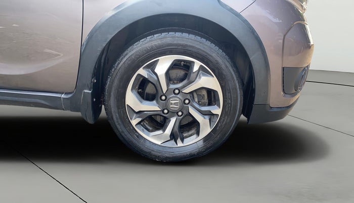 2017 Honda BR-V 1.5L I-VTEC V CVT, Petrol, Automatic, 1,00,388 km, Right Front Wheel