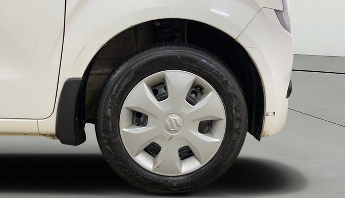 2023 Maruti New Wagon-R VXI 1.0, Petrol, Manual, 4,372 km, Right Front Wheel