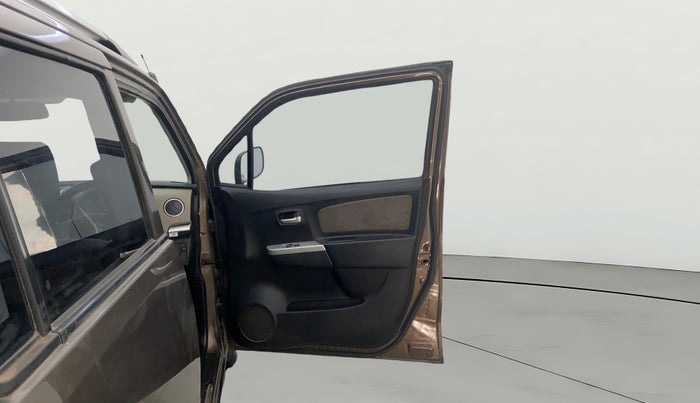 2013 Maruti Wagon R 1.0 LXI, Petrol, Manual, 53,943 km, RHS Front Door