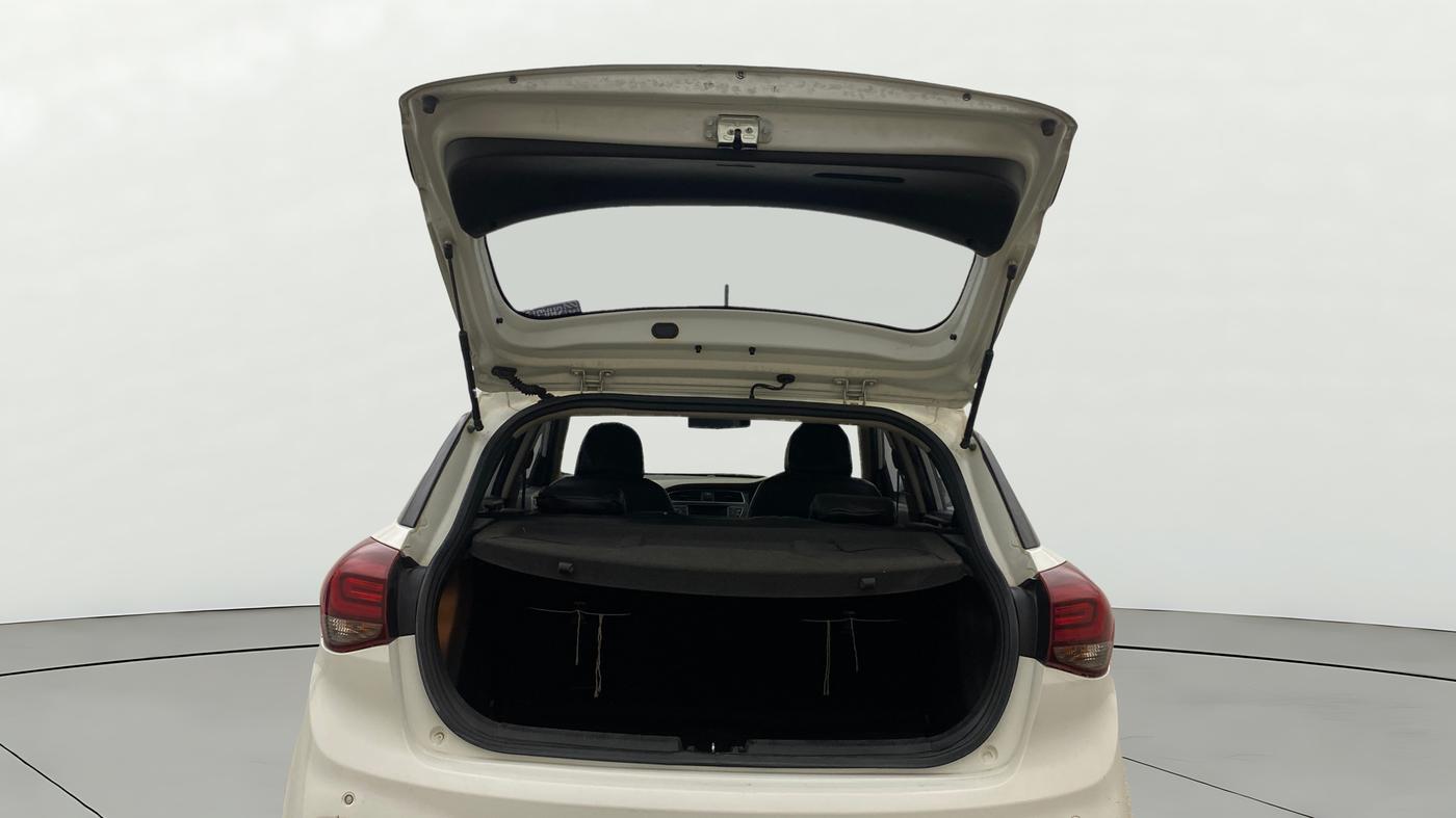 2019 Hyundai Elite i20 ASTA (O) CVT, Petrol, Automatic, 1,03,334 km, Boot Door Open