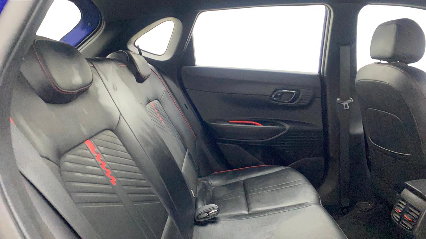2021 Hyundai NEW I20 N LINE N6 1.0 TURBO GDI IMT, Petrol, Manual, 19,331 km, Right Side Rear Door Cabin