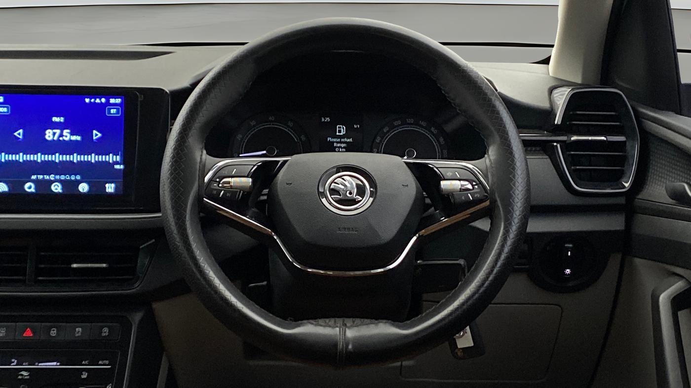 2023 Skoda KUSHAQ Active plus 1.0 TSI , Petrol, Manual, 78,289 km, Steering Wheel Close Up
