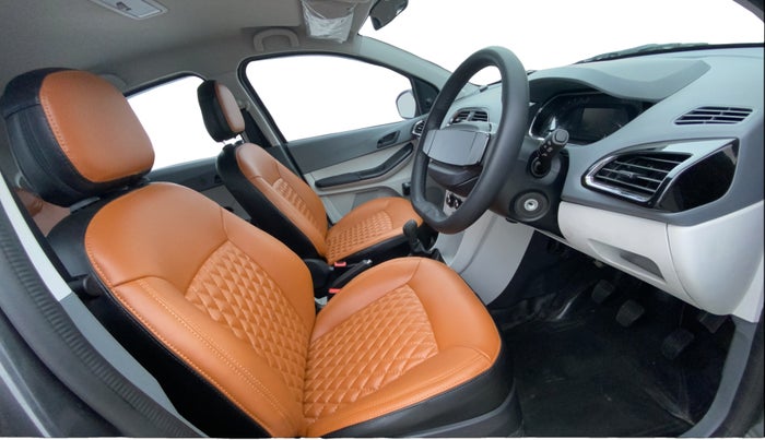 2025 Tata Tiago XE PETROL, Petrol, Manual, 6,079 km, Right Side Front Door Cabin