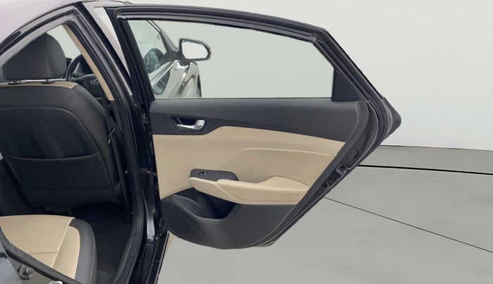 2019 Hyundai Verna 1.6 VTVT SX (O) AT, Petrol, Automatic, 48,723 km, RHS Rear Door