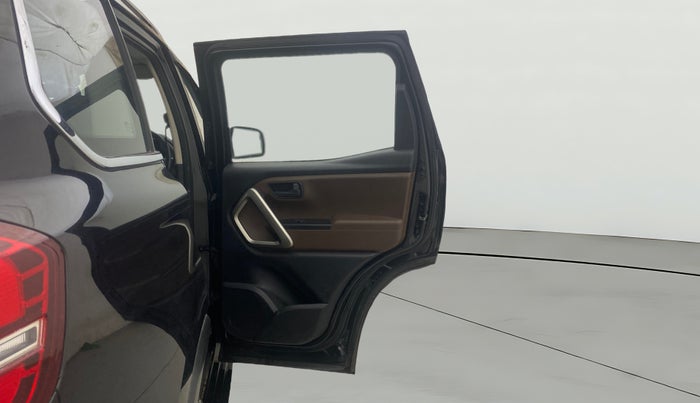 2023 Mahindra SCORPIO-N Z6 DIESEL MT 2WD 7 STR, Diesel, Manual, 75,690 km, RHS Rear Door