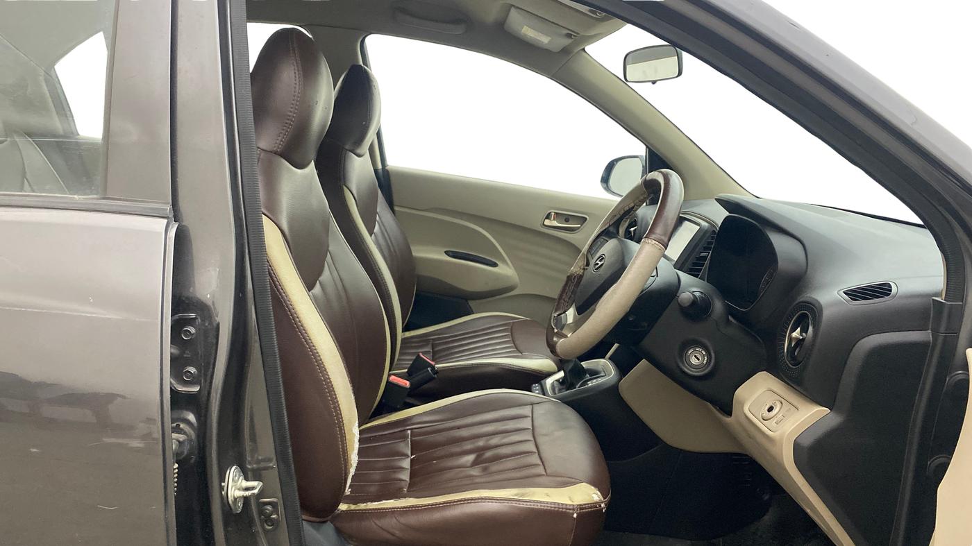 2019 Hyundai NEW SANTRO SPORTZ AMT, Petrol, Automatic, 72,495 km, Right Side Front Door Cabin