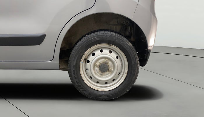 2013 Maruti Wagon R 1.0 LXI CNG, CNG, Manual, 60,259 km, Left Rear Wheel
