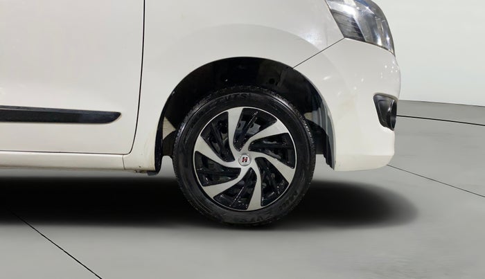 2013 Maruti Wagon R 1.0 VXI, Petrol, Manual, 70,066 km, Right Front Wheel