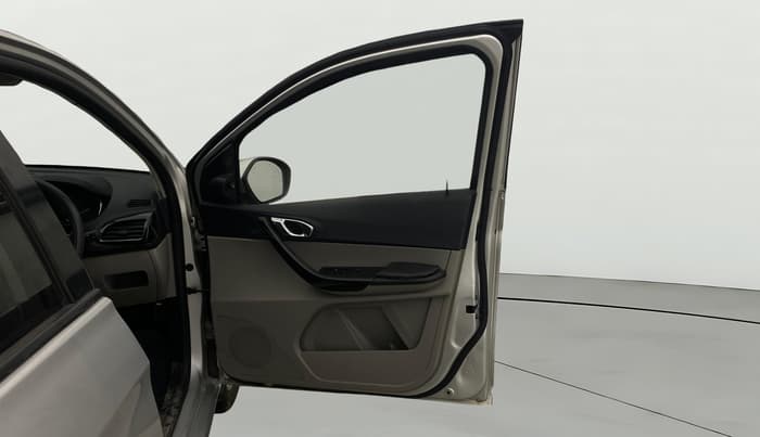 2018 Tata Tiago XZA PETROL, Petrol, Automatic, 76,159 km, RHS Front Door