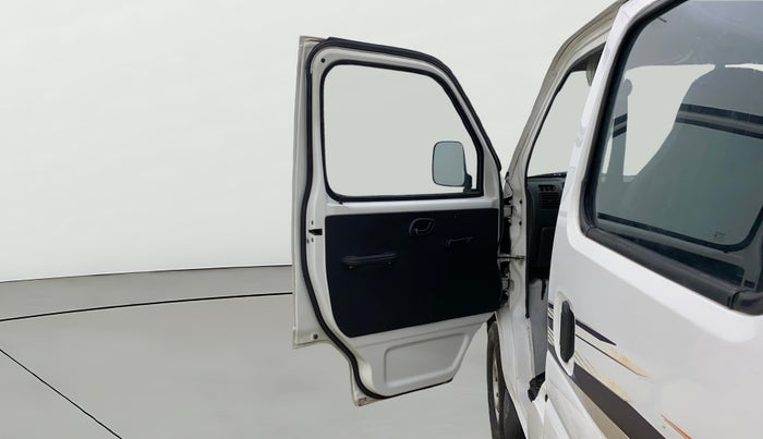 2018 Maruti Eeco 5 STR WITH A/C+HTR, CNG, Manual, 36,171 km, LHS Front Door