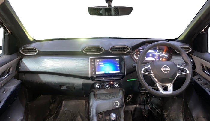 2024 Nissan MAGNITE N-Connecta B4D 1.0 Petrol AMT Dual Tone, Petrol, Automatic, 16,035 km, Dashboard