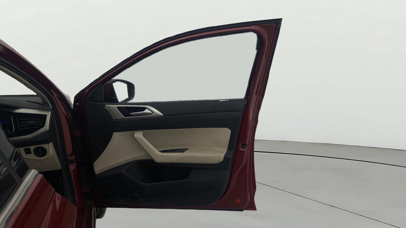 2023 Volkswagen VIRTUS TOPLINE TSI 1.0 AT, Petrol, Automatic, 79,620 km, RHS Front Door