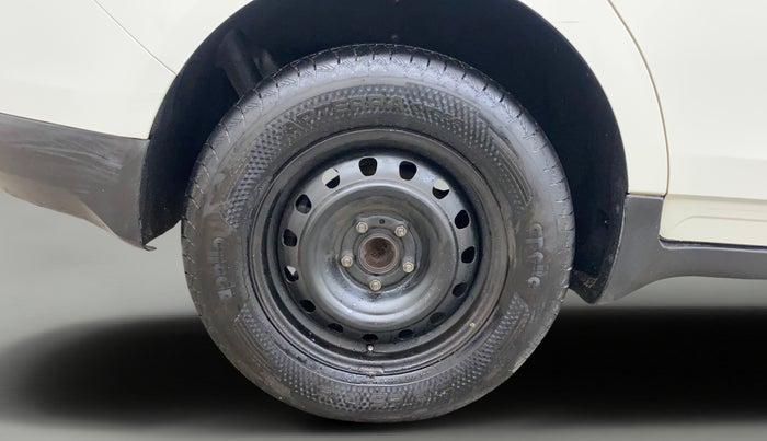 2019 Mahindra MARAZZO M4 8 STR, Diesel, Manual, 73,866 km, Right Rear Wheel