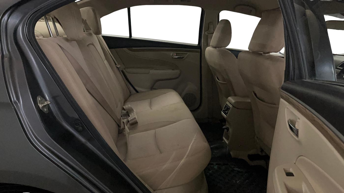 2022 Maruti Ciaz ZETA AT 1.5  SHVS PETROL, Petrol, Automatic, 58,097 km, Right Side Rear Door Cabin
