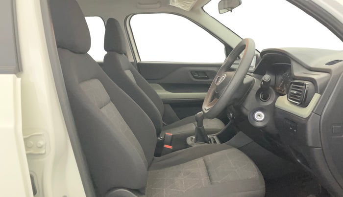 2023 Tata PUNCH ADVENTURE MT, Petrol, Manual, 2,538 km, Right Side Front Door Cabin