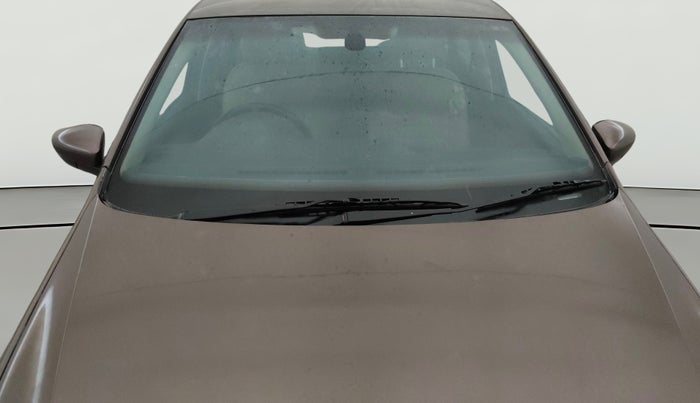 2017 Volkswagen Ameo HIGHLINE1.5L, Diesel, Manual, 86,048 km, Front Windshield