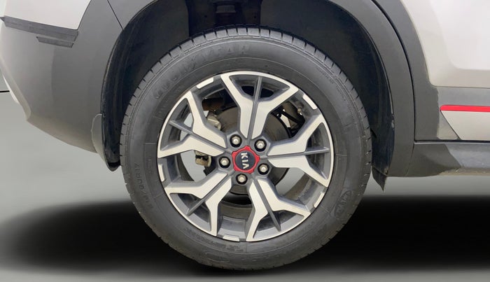 2019 KIA SELTOS GTX 1.4 PETROL, Petrol, Manual, 28,230 km, Right Rear Wheel