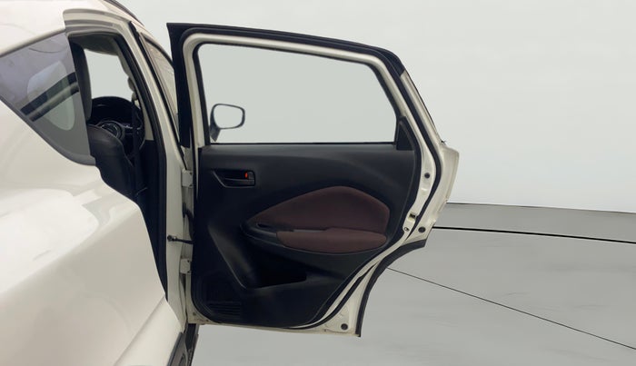 2024 Maruti FRONX DELTA PLUS 1.2MT, Petrol, Manual, 33,765 km, RHS Rear Door