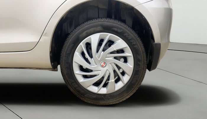2015 Maruti Swift VXI, Petrol, Manual, 59,578 km, Left Rear Wheel