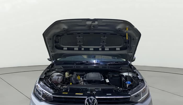 2024 Volkswagen VIRTUS Highline Plus 1.0 TSI AT, Petrol, Automatic, 21,452 km, Open Bonet