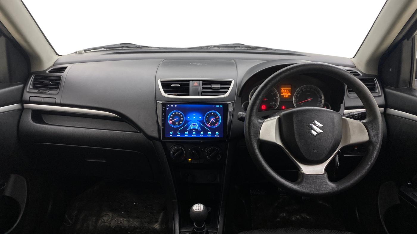2013 Maruti Swift VXI, Petrol, Manual, 82,819 km, Dashboard