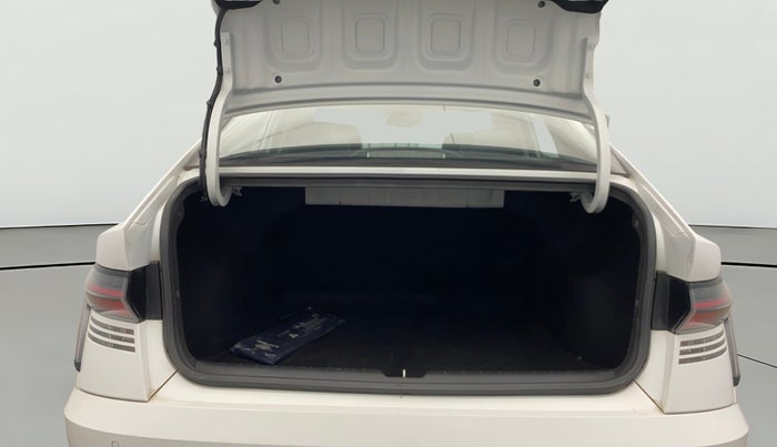 2023 Hyundai Verna 1.5 TURBO GDI MT SX, Petrol, Manual, 24,812 km, Boot Open Zoomed View