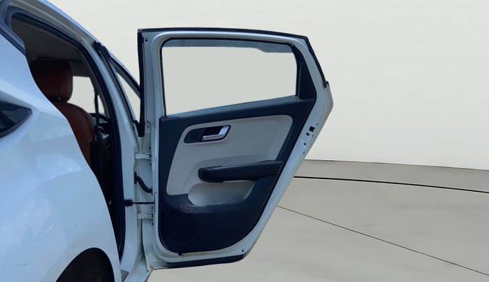 2021 Tata ALTROZ XZ PETROL, Petrol, Manual, 87,658 km, RHS Rear Door