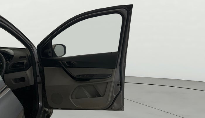 2019 Tata Tiago XZ PETROL, Petrol, Manual, 70,051 km, RHS Front Door