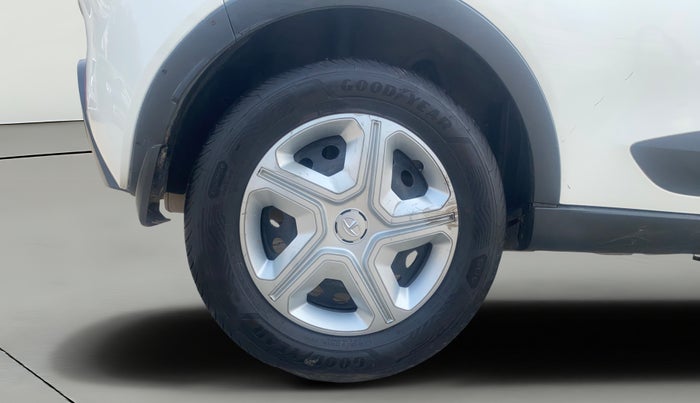 2019 Tata NEXON XM PETROL, CNG, Manual, 51,195 km, Right Rear Wheel