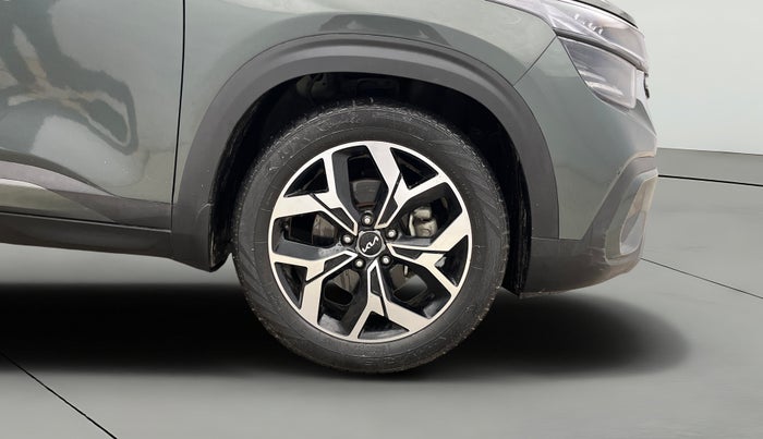 2023 KIA SELTOS GTX PLUS DCT 1.4 PETROL, Petrol, Automatic, 17,502 km, Right Front Wheel