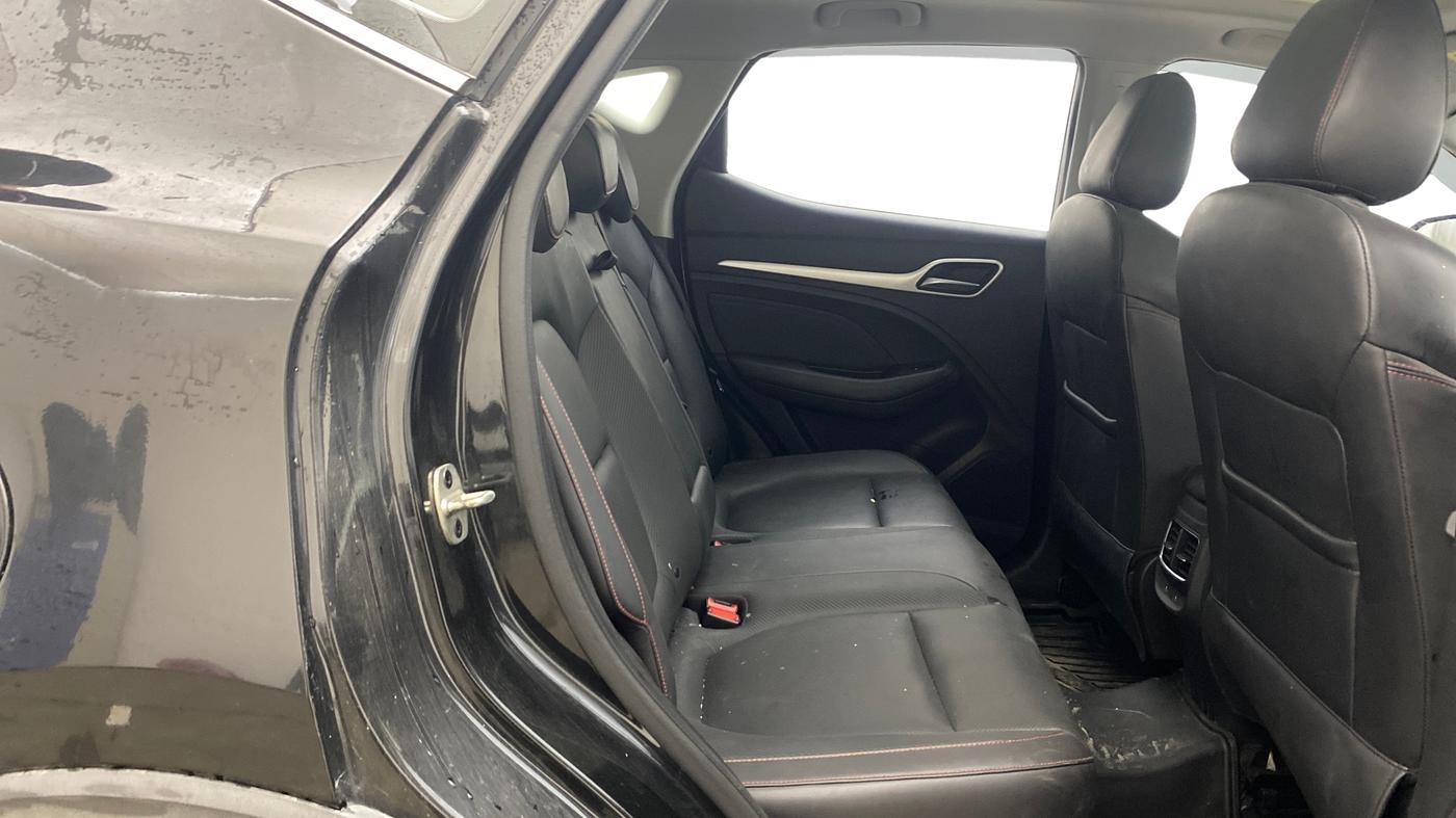 2022 MG ASTOR SHARP 1.3 TURBO AT, Petrol, Automatic, 33,198 km, Right Side Rear Door Cabin