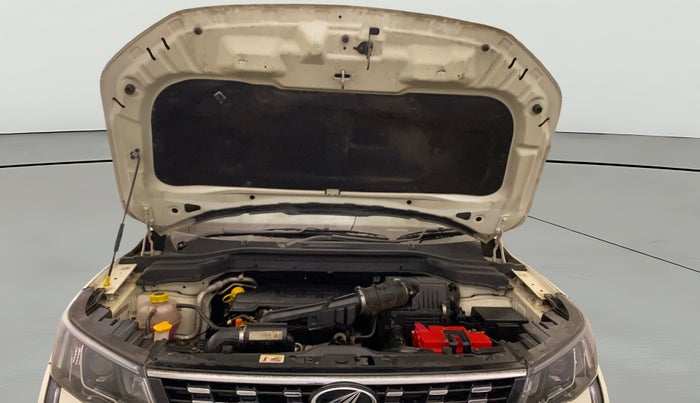 2021 Mahindra XUV300 W8 (O) 1.2 PETROL, Petrol, Manual, 39,362 km, Open Bonet