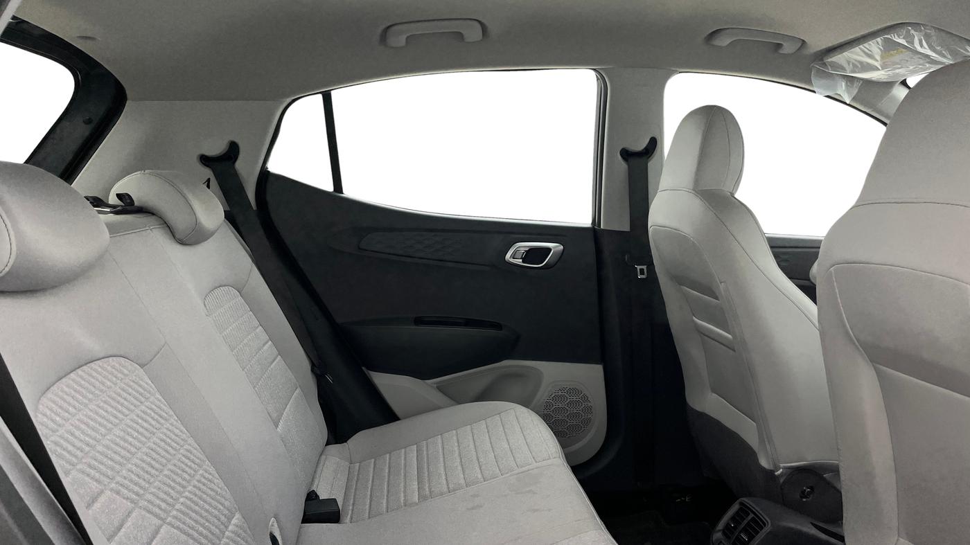 2024 Hyundai GRAND I10 NIOS SPORTZ 1.2 KAPPA VTVT CNG, CNG, Manual, 3,510 km, Right Side Rear Door Cabin