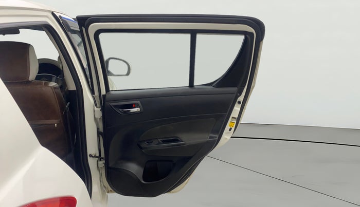 2016 Maruti Swift VXI, Petrol, Manual, 1,21,707 km, RHS Rear Door